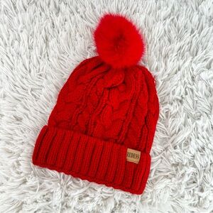 Redess Red Knitted Pom-Pom Beanie NWOT
